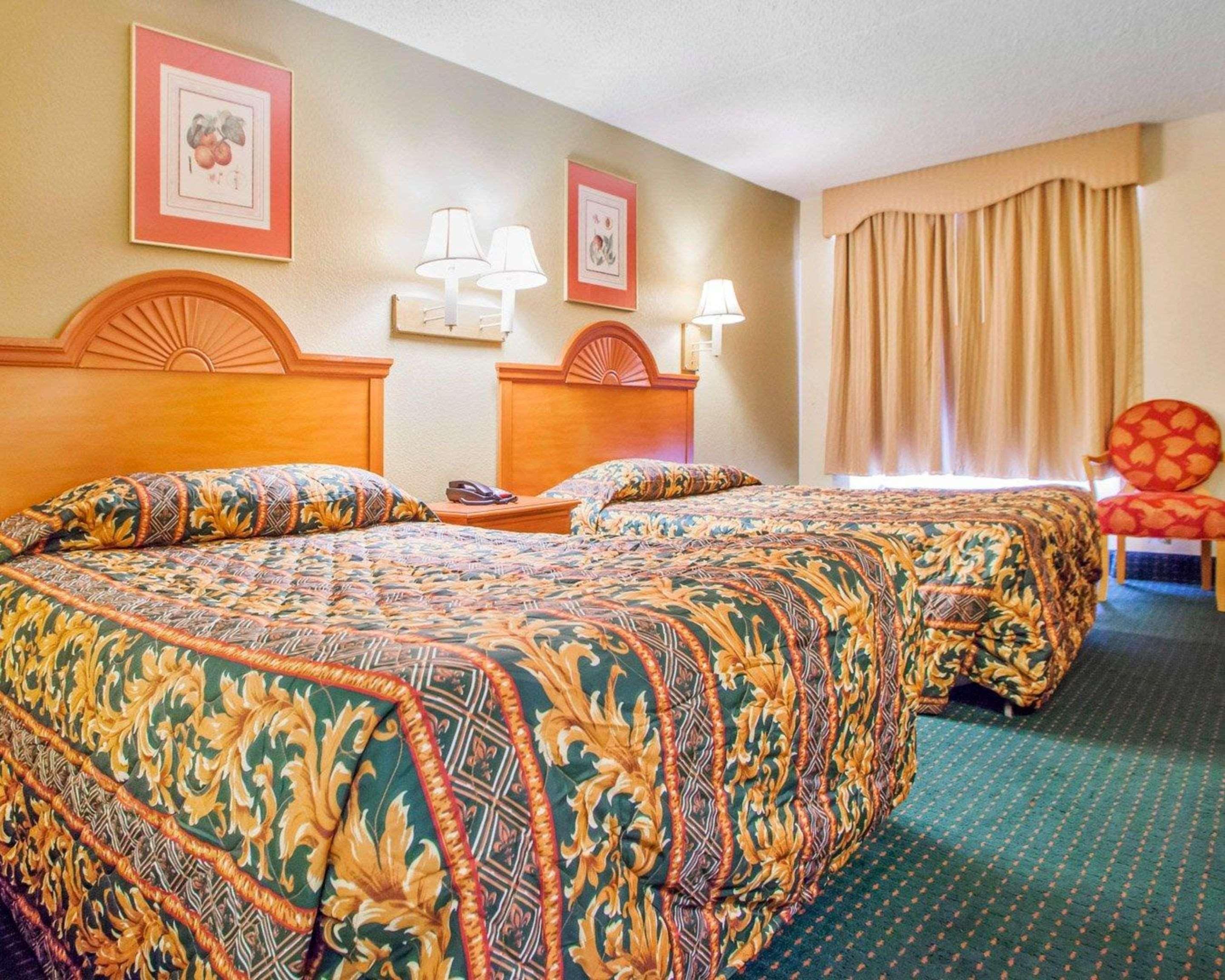Rodeway Inn Mount Laurel Hwy 73 מראה חיצוני תמונה