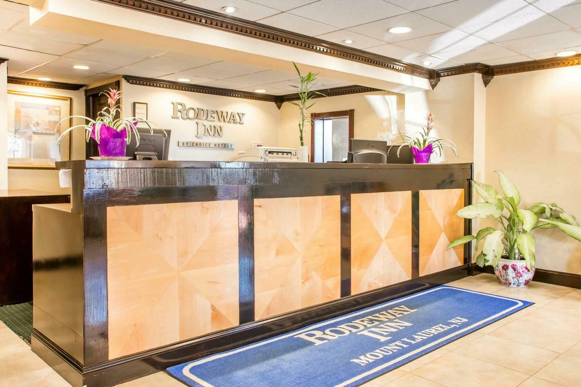 Rodeway Inn Mount Laurel Hwy 73 מראה חיצוני תמונה
